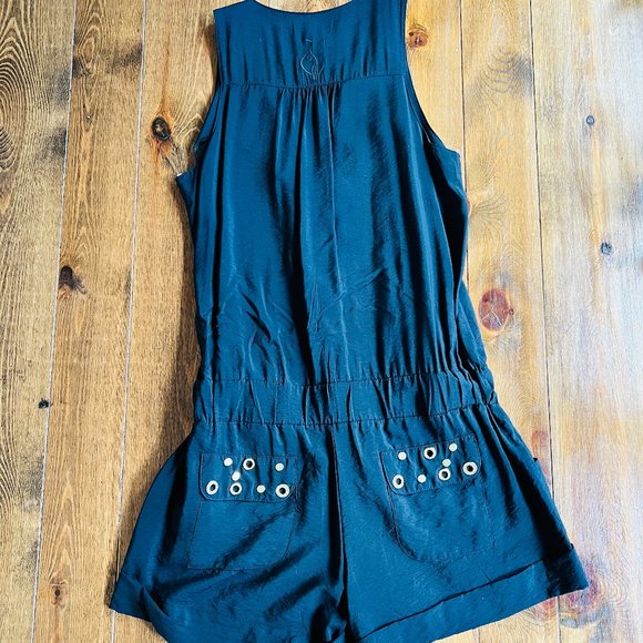 BABY PHAT | Shorts Romper with Gold Grommets - Picture 9 of 11